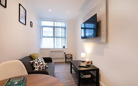 Hoemli Smart City Centre Apartment